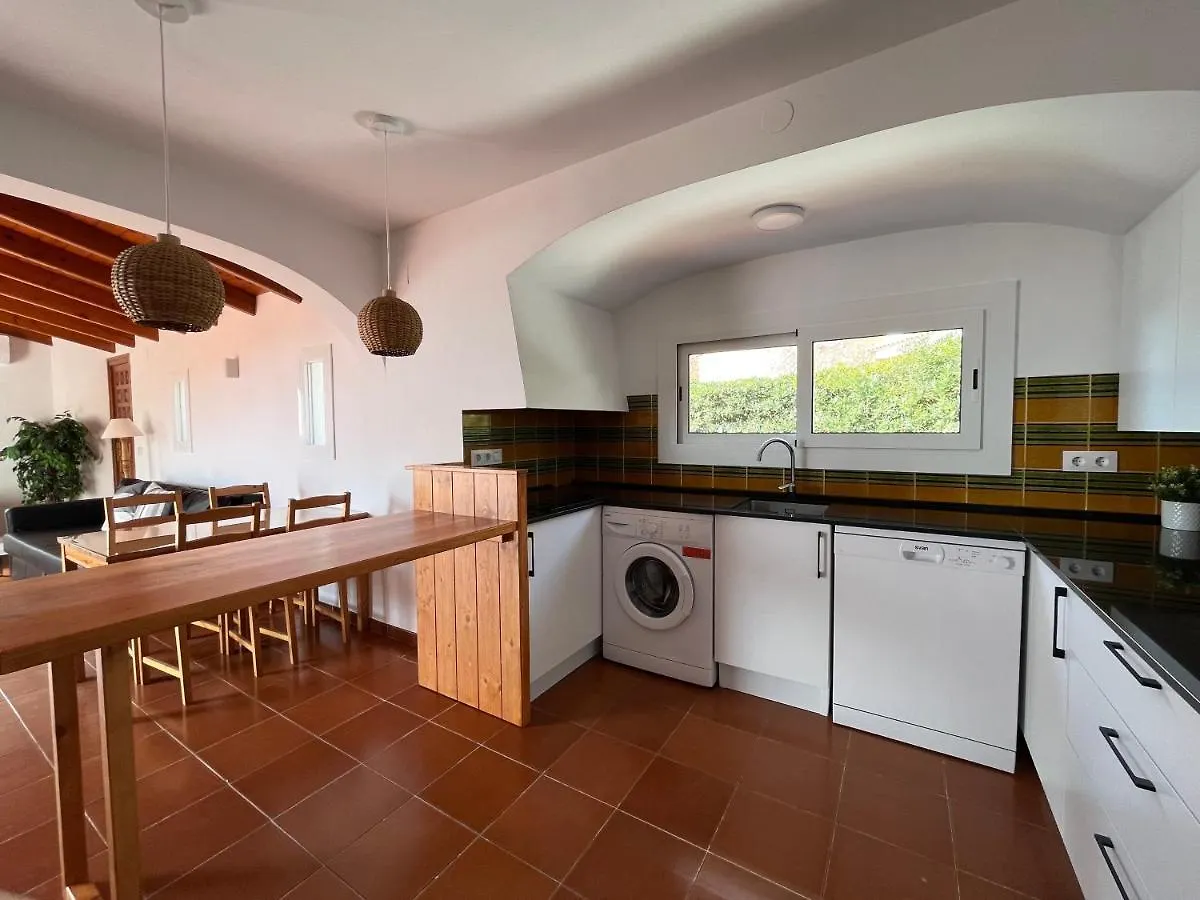 Private Apartments Cala Canyelles 滨海略雷特